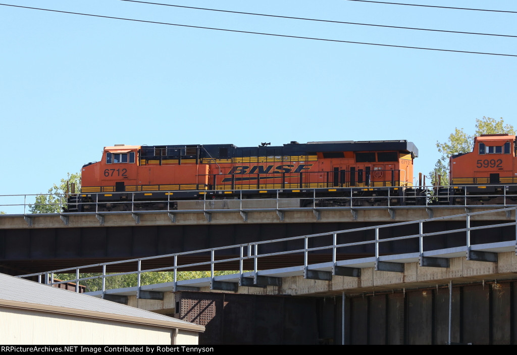 BNSF 6712